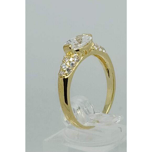 Vintage Gold Plated CZ Simulated Diamond Wedding Band Cocktail Ring Size 8 NOS - Picture 2 of 10